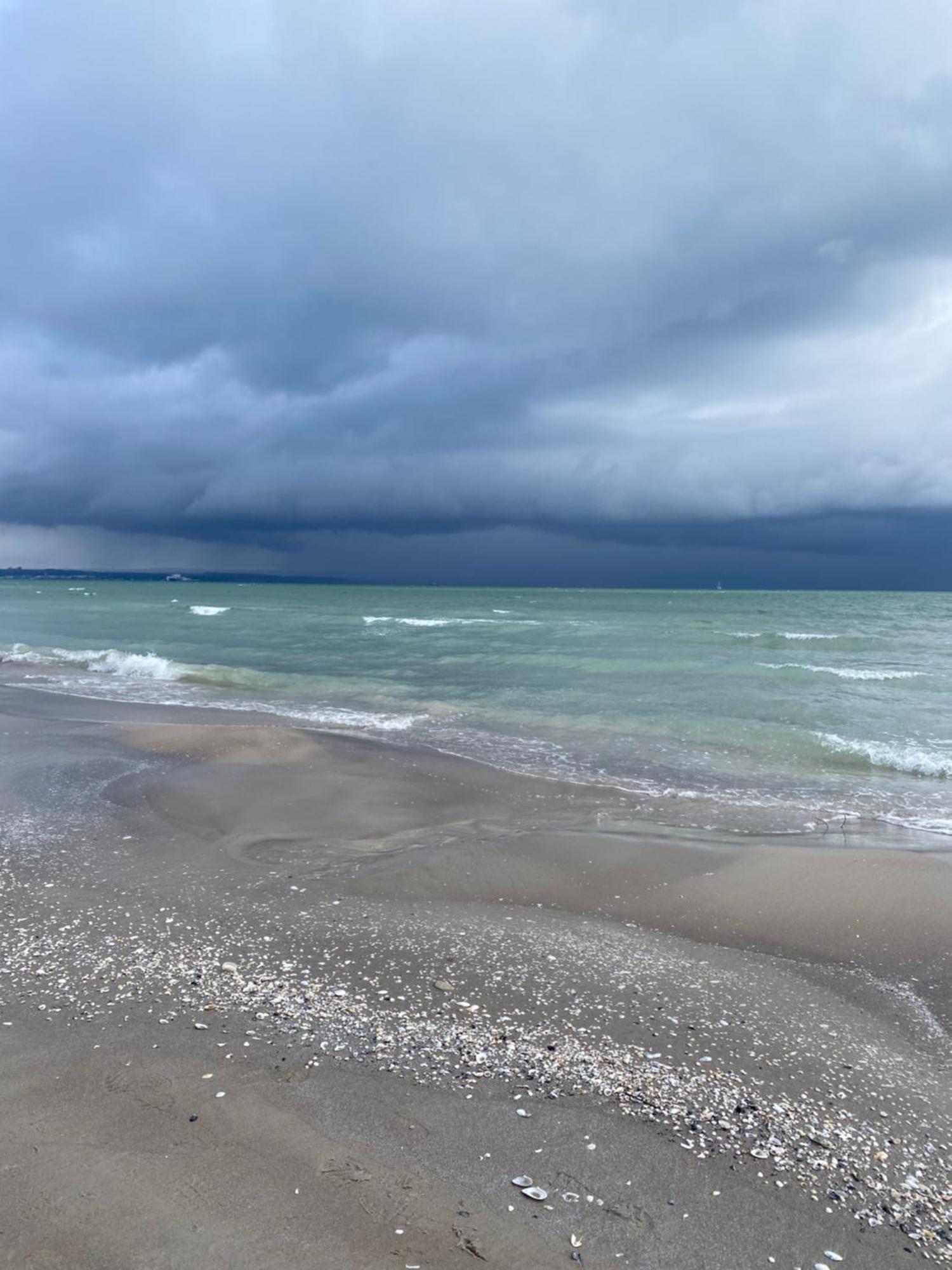 Pension & Ferienwohnungen Schneidereit Sassnitz Esterno foto